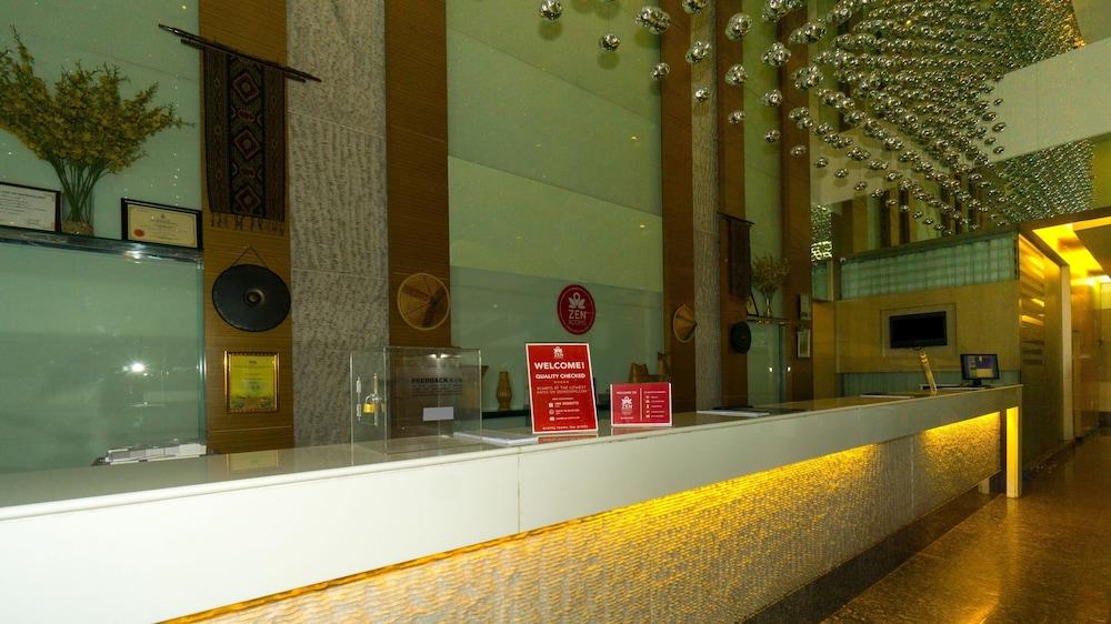 Grand Borneo Hotel Kota Kinabalu Esterno foto